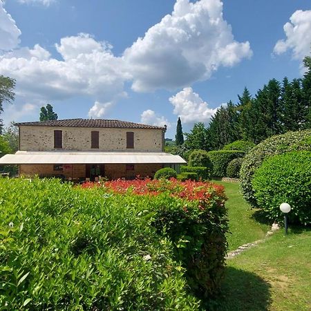 Country Hotel Poggiomanente Umbertide Exterior foto